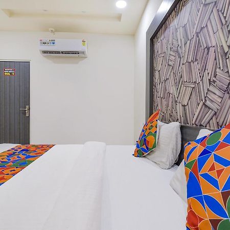 Fabexpress Pearl Villa Ahmedabad Eksteriør billede